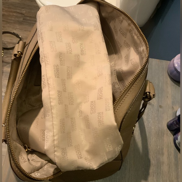 Michael Kors bowling bag satchel - Picture 11 of 13